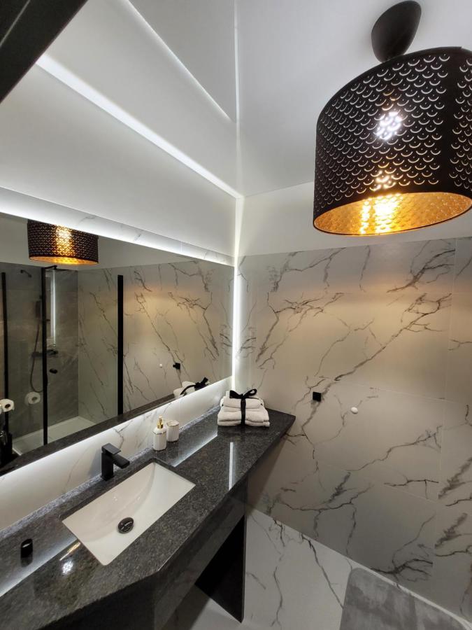גדינייה Apartport Nowoczesne Apartamenty מראה חיצוני תמונה