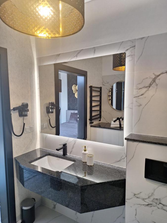 גדינייה Apartport Nowoczesne Apartamenty מראה חיצוני תמונה